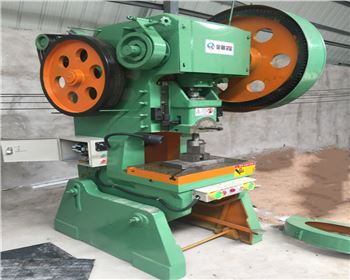 鹹陽(yang)市秦都區鑫源(yuan)機械加工廠