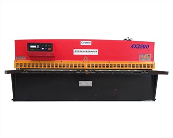 液壓(yā)剪闆機(ji)怎麼減(jian)少後擋(dang)料尺寸(cun)的誤差(chà)方法